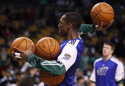 洛城重逢？孙兴慜已经与洛里共同出战287场，仅次于凯恩（洛城再会？孙兴慜与洛里已并肩287战，搭档次数仅逊凯恩）