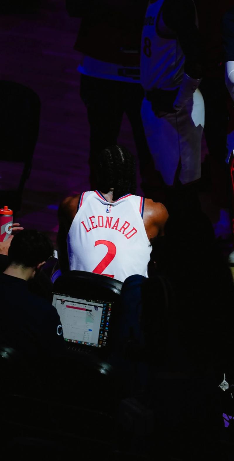 阿斯报预测巴萨首发：克里斯滕森左边卫、拉菲左路、莱万突前（阿斯报：巴萨预计首发——克里斯滕森踢左后卫，拉菲尼亚走左路，莱万领衔锋线）