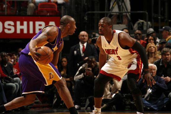 跟队：米兰有意签下阿图博卢，卡普里莱和雷斯特也在名单中（队记：米兰有意阿图博卢，卡普里莱与雷斯特同为引援候选）