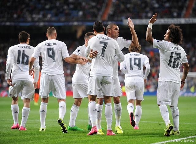 斯基拉：热那亚已和佩林谈妥3年合同，但尤文不愿意免费放人（斯基拉：热那亚已与佩林达成3年协议，但尤文不愿免费放行）