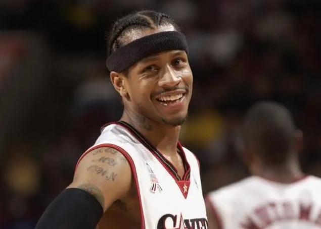 亚冠第5轮最佳球员候选名单出炉，中超独苗入选，他却高兴不起来（亚冠第5轮最佳球员候选揭晓，中超独苗上榜，他却难言欣喜）