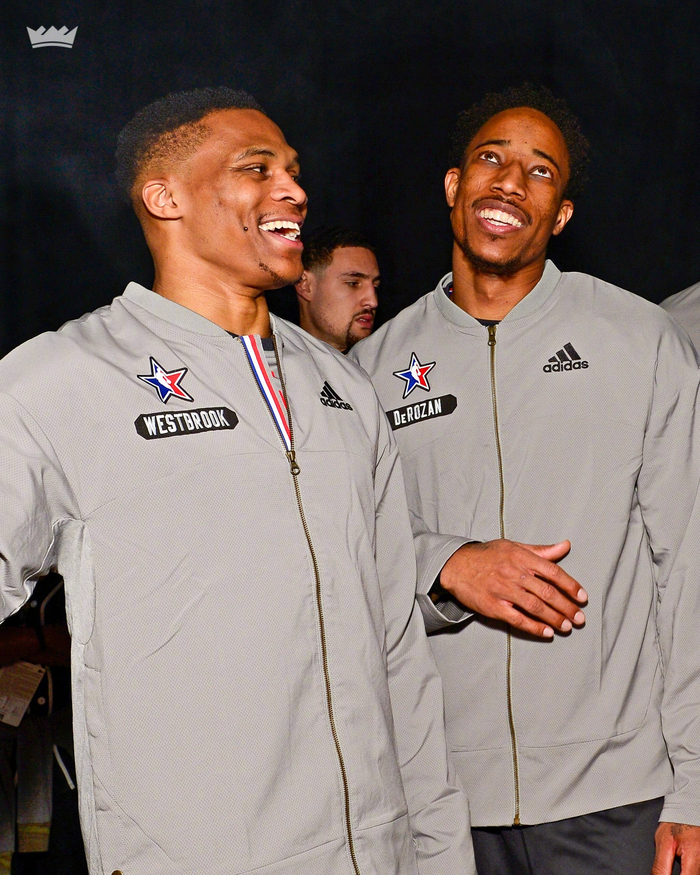 邮报评曼联近5年引援TOP30：姆伯莫第1，C罗第4，桑乔垫底（《邮报》评选曼联近五年30大引援：姆伯莫居首，C罗第4，桑乔垫底）